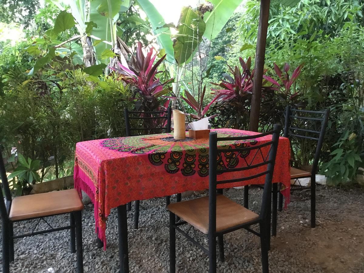 Hotel Samsara Uvita Kültér fotó